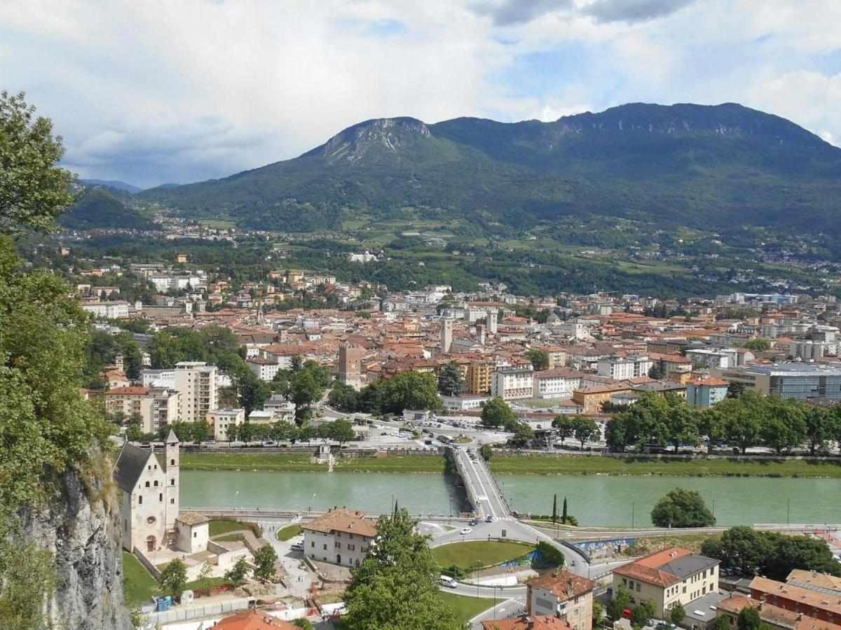 La Casa Di Vale Muse Apartman Trento Kültér fotó
